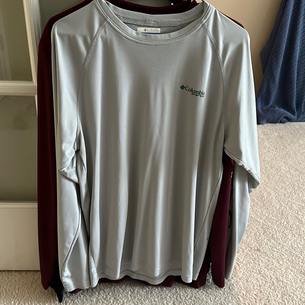 Columbia dri-fit long sleeve.